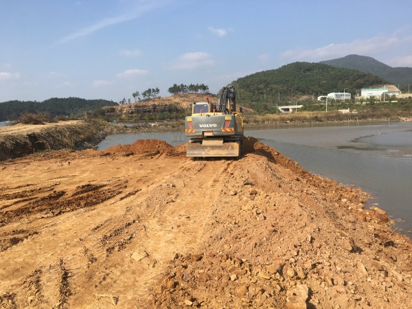 824f1000ad8b989a5e63d39f1d68f221_1478502